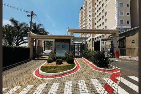 Apartamento à venda com 45m², 2 quartos e 1 vagaFoto 01