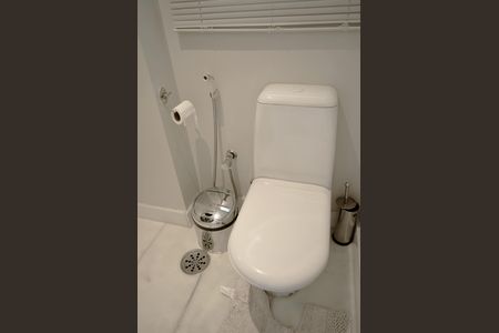 Apartamento para alugar com 185m², 3 quartos e 1 vagaLavabo