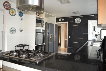 Apartamento para alugar com 185m², 3 quartos e 1 vagaCozinha