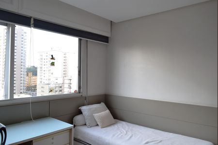 Apartamento para alugar com 185m², 3 quartos e 1 vagaQuarto 1