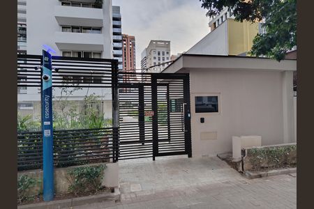 Apartamento para alugar com 185m², 3 quartos e 1 vaga Apartamento para alugar com 185m², 3 quartos e 1 vagaEntrada do condomínio
