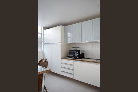Apartamento para alugar com 185m², 3 quartos e 1 vagaCozinha