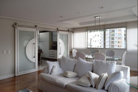 Apartamento para alugar com 185m², 3 quartos e 1 vagaSala