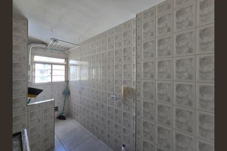 Apartamento para alugar com 55m², 2 quartos e 1 vaga Apartamento para alugar com 55m², 2 quartos e 1 vagaCozinha e Área de Serviço