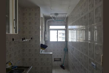 Apartamento para alugar com 55m², 2 quartos e 1 vaga Apartamento para alugar com 55m², 2 quartos e 1 vagaCozinha e Área de Serviço