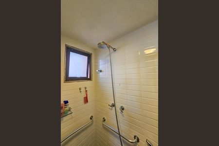 Apartamento para alugar com 128m², 3 quartos e 2 vagas