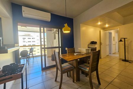 Apartamento para alugar com 128m², 3 quartos e 2 vagas