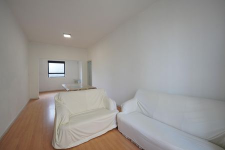 Apartamento à venda com 100m², 2 quartos e sem vagaSala