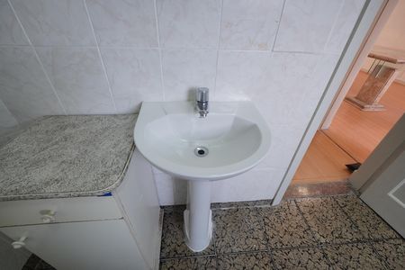 Apartamento à venda com 100m², 2 quartos e sem vagaBanheiro