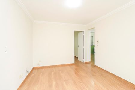 Sala de apartamento à venda com 2 quartos, 45m² em Jardim Redil, São Paulo