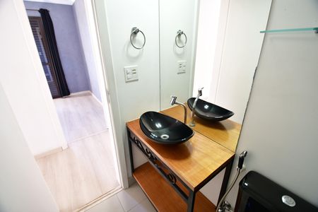 Apartamento à venda com 86m², 3 quartos e 2 vagasBanheiro Social