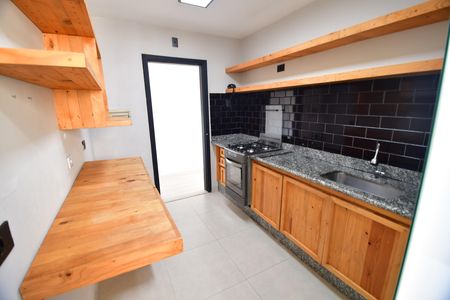 Apartamento à venda com 86m², 3 quartos e 2 vagasCozinha