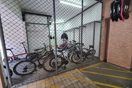 Apartamento à venda com 41m², 2 quartos e 1 vaga Apartamento à venda com 41m², 2 quartos e 1 vagaÁrea comum - Bicicletario