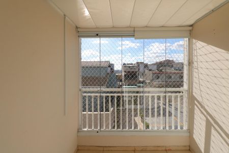 Apartamento para alugar com 55m², 2 quartos e sem vaga Apartamento para alugar com 55m², 2 quartos e sem vagaVaranda