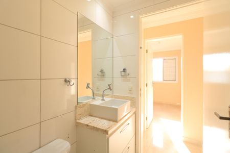 Apartamento para alugar com 55m², 2 quartos e sem vaga Apartamento para alugar com 55m², 2 quartos e sem vagaBanheiro