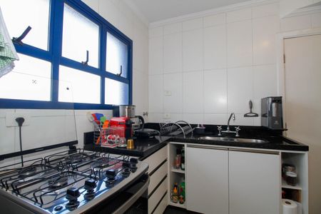 Cozinha de apartamento para alugar com 3 quartos, 105m² em Vila Madalena, São Paulo