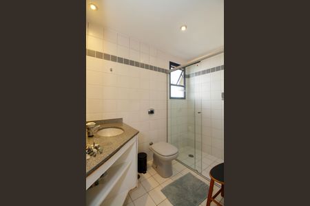Apartamento para alugar com 105m², 3 quartos e 2 vagas Apartamento para alugar com 105m², 3 quartos e 2 vagasBanheiro Social