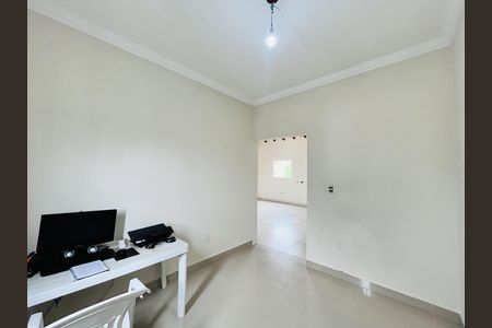 Casa à venda com 232m², 3 quartos e 2 vagas Casa à venda com 232m², 3 quartos e 2 vagasQuarto