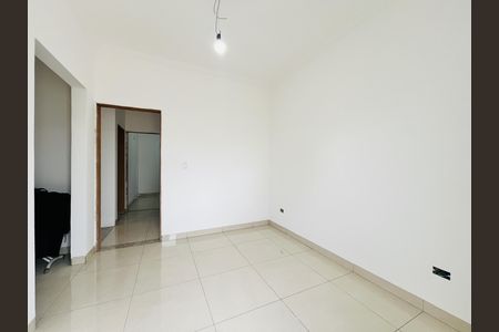 Casa à venda com 232m², 3 quartos e 2 vagas Casa à venda com 232m², 3 quartos e 2 vagasQuarto
