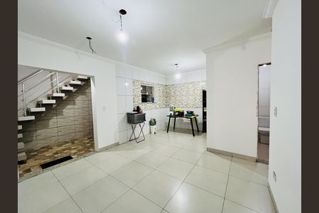 Casa à venda com 232m², 3 quartos e 2 vagas Casa à venda com 232m², 3 quartos e 2 vagasCozinha