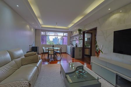 Apartamento à venda com 280m², 4 quartos e 3 vagas