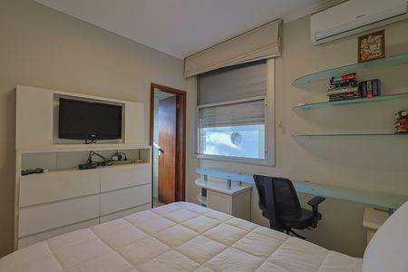 Apartamento à venda com 280m², 4 quartos e 3 vagas