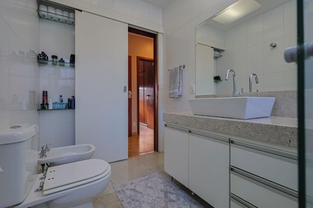 Apartamento à venda com 280m², 4 quartos e 3 vagas