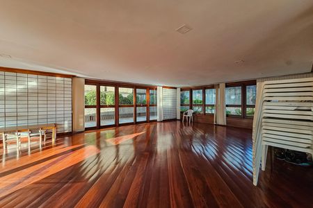 Apartamento à venda com 280m², 4 quartos e 3 vagas