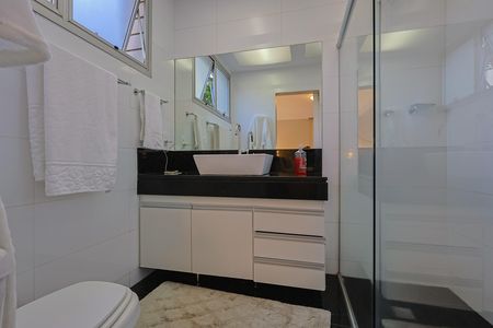 Apartamento à venda com 280m², 4 quartos e 3 vagas