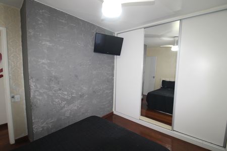 Apartamento à venda com 83m², 3 quartos e 2 vagasQuarto 2