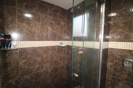 Apartamento à venda com 83m², 3 quartos e 2 vagasQuarto 3 - Banheiro
