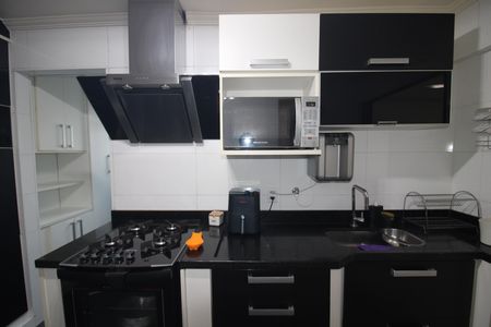 Apartamento à venda com 83m², 3 quartos e 2 vagasCozinha