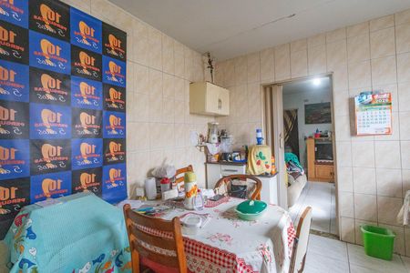Casa à venda com 150m², 4 quartos e 1 vaga Casa à venda com 150m², 4 quartos e 1 vagaCozinha