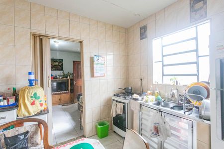 Casa à venda com 150m², 4 quartos e 1 vaga Casa à venda com 150m², 4 quartos e 1 vagaCozinha