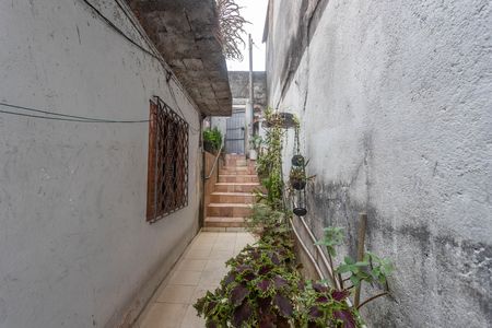 Casa à venda com 150m², 4 quartos e 1 vaga Casa à venda com 150m², 4 quartos e 1 vagaQuintal