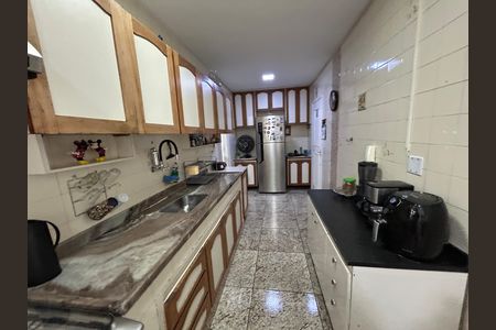 Apartamento à venda com 86m², 3 quartos e 1 vagaCozinha