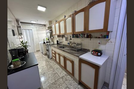 Apartamento à venda com 86m², 3 quartos e 1 vagaCozinha