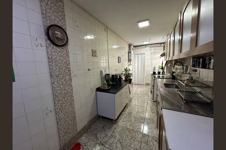 Apartamento à venda com 86m², 3 quartos e 1 vagaCozinha