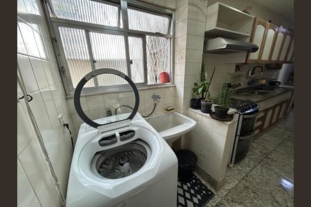 Apartamento à venda com 86m², 3 quartos e 1 vagaÁrea de Serviço