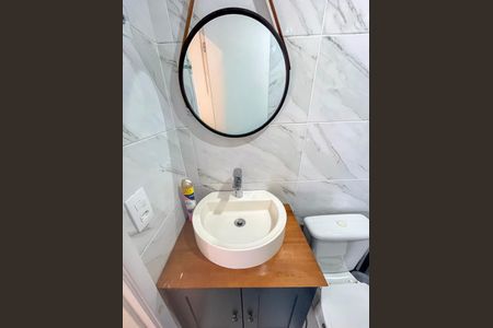 Apartamento para alugar com 63m², 3 quartos e 1 vaga Apartamento para alugar com 63m², 3 quartos e 1 vagaBanheiro