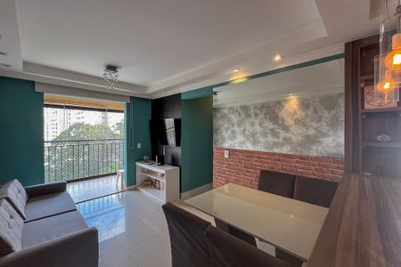 Sala de apartamento para alugar com 3 quartos, 63m² em Jardim Celeste, São Paulo