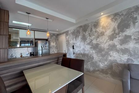 Sala de apartamento para alugar com 3 quartos, 63m² em Jardim Celeste, São Paulo