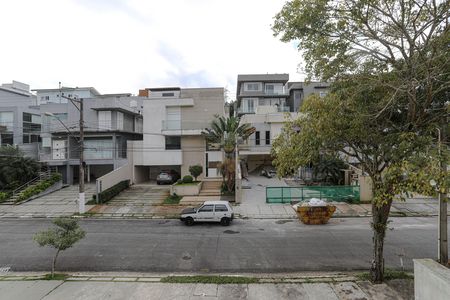 Casa para alugar com 300m², 4 quartos e 5 vagas Casa para alugar com 300m², 4 quartos e 5 vagasVista - Quarto 1