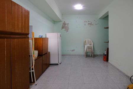 Casa para alugar com 300m², 4 quartos e 5 vagas Casa para alugar com 300m², 4 quartos e 5 vagasQuarto de Serviço