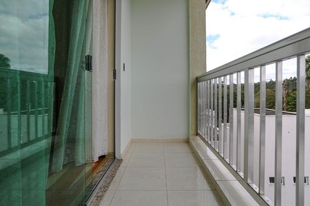 Casa para alugar com 300m², 4 quartos e 5 vagas Casa para alugar com 300m², 4 quartos e 5 vagasSacada