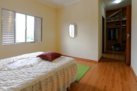 Casa para alugar com 300m², 4 quartos e 5 vagas Casa para alugar com 300m², 4 quartos e 5 vagasSuíte