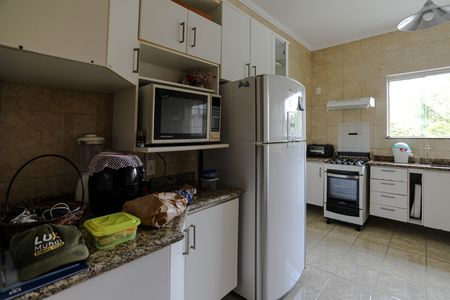 Casa para alugar com 300m², 4 quartos e 5 vagas Casa para alugar com 300m², 4 quartos e 5 vagasCozinha