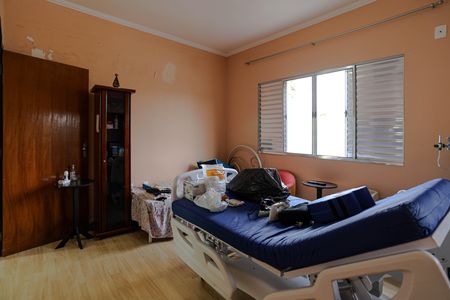 Casa para alugar com 300m², 4 quartos e 5 vagas Casa para alugar com 300m², 4 quartos e 5 vagasSuíte 2
