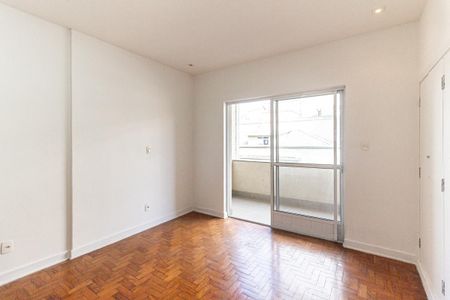 Studio para alugar com 45m², 1 quarto e sem vaga Studio para alugar com 45m², 1 quarto e sem vagaStudio