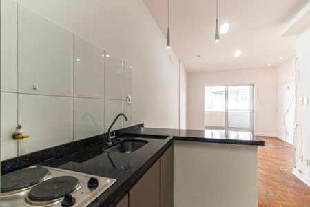Studio para alugar com 45m², 1 quarto e sem vaga Studio para alugar com 45m², 1 quarto e sem vagaCozinha
